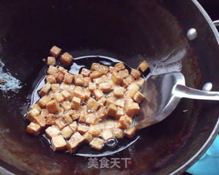 宫保豆腐丁的做法步骤:2