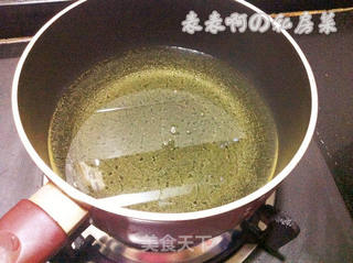 懒人菜谱 10分钟搞定软糯溜耙的红烧鸡爪的做法步骤:2