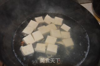 麻婆豆腐的做法步骤：1