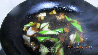 焦熘肉段的做法步骤:8