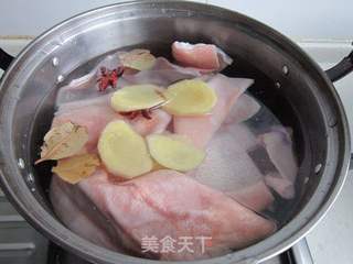 麻辣皮冻的做法步骤:3