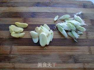 酱烧带鱼的做法步骤:2
