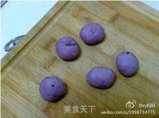 紫色玫瑰馒头的做法步骤:7