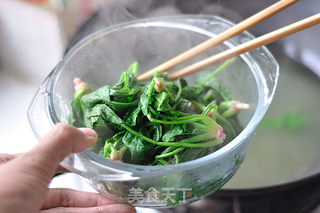 蒜泥菠菜鸡蛋的做法步骤:3