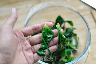 蒜泥菠菜鸡蛋的做法步骤:4