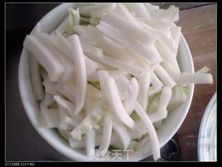 白菜冻豆腐--冬季首选养生菜的做法步骤:2