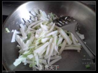 白菜冻豆腐--冬季首选养生菜的做法步骤:4