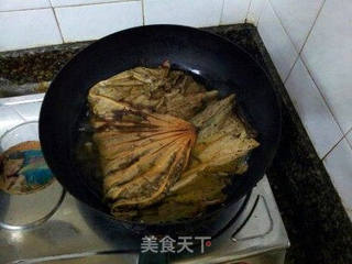 荷香糯米排骨的做法步骤:4