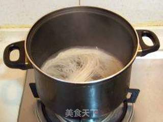 【史云生原汁上汤试用报告】冬天里那碗温润鲜香--鸡汤面的做法步骤:3