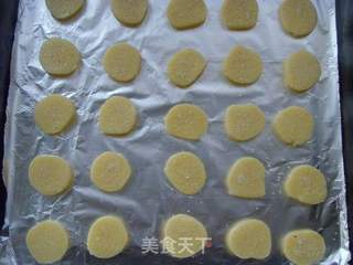 【食尚擂台烘焙赛区】:松酥香脆---砂糖黄油饼干的做法步骤:9
