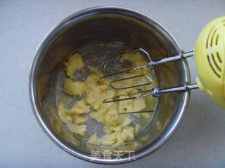 【食尚擂台烘焙赛区】:松酥香脆---砂糖黄油饼干的做法步骤:2