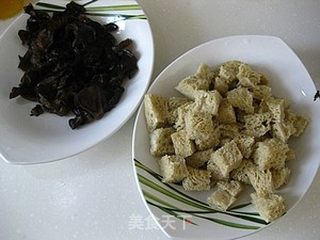 北方人这样吃烤麸------双喜烤麸的做法步骤:4