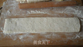 健康油条自己炸的做法步骤:4