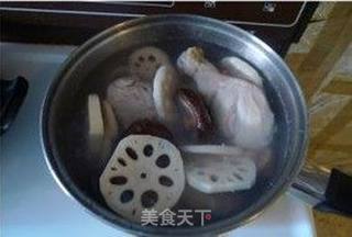 【冬季御寒暖身汤】—香菇莲藕鸡汤面的做法步骤:6