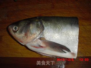 蒸鱼豉油版剁椒鱼头的做法步骤：1
