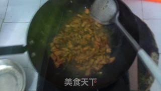 青椒豆干炒肉的做法步骤：5