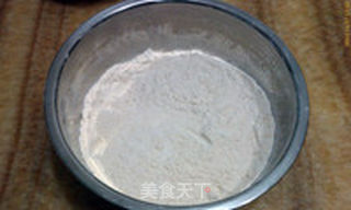 满口酥香的黑芝麻桃酥的做法步骤:2