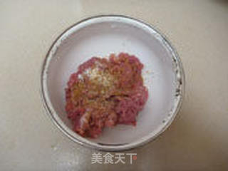孜然羊肉的做法步骤:2
