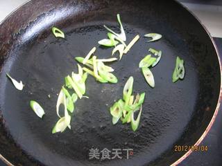 香菇酱炒豆腐的做法步骤:5