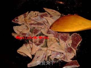 甜椒炒猪肝的做法步骤:5