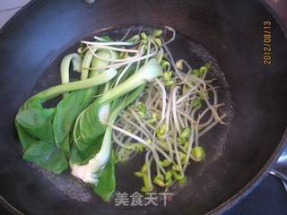黄豆芽拌鸡丝的做法步骤:2