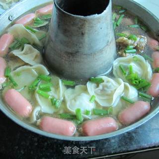 孩子们的香锅----排骨馄饨饺子锅的做法步骤：8