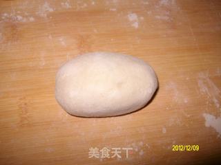白又胖豆沙包的做法步骤:8