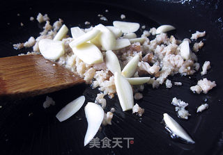 罗勒海鲜炒意面的做法步骤:9
