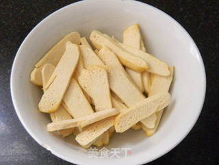 鲜蔬豆干合炒的做法步骤:2