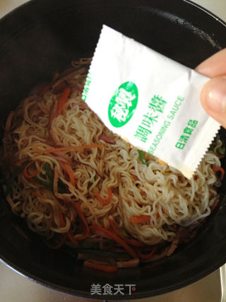 什锦炒面的做法步骤:8
