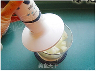 新疆风味羊肉烤包子的做法步骤:7