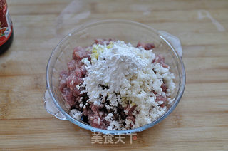 鸡蛋狮子头的做法步骤:6