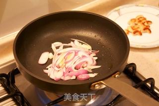 腊味烩饭的做法步骤:2