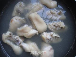 麻辣猪手火锅的做法步骤:3