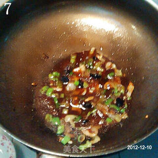 辣炒童子鸡的做法步骤:7