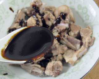 酱排骨包子的做法步骤:2