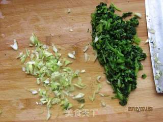 油菜鸡蛋煎饼的做法步骤:3