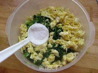 油菜鸡蛋煎饼的做法步骤:5