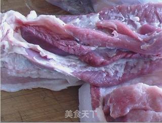 土豆红烧肉的做法步骤：1