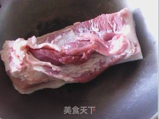 土豆红烧肉的做法步骤:2