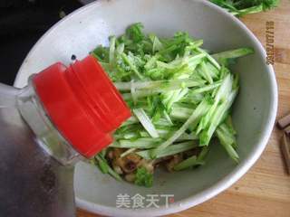 黄瓜金针鸡蛋干的做法步骤:10