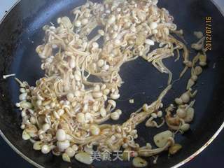 黄瓜金针鸡蛋干的做法步骤:5