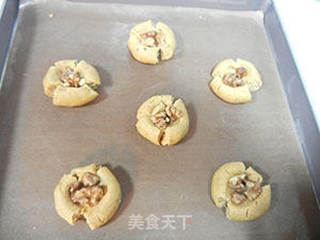 红糖核桃酥的做法步骤：11