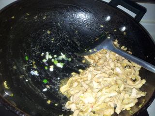 猪板肉炒木耳的做法步骤:5