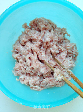 巧手打造重磅宴客菜——灌汤丸子的做法步骤:3
