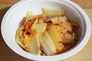 辣白菜五花肉煲的做法步骤:11