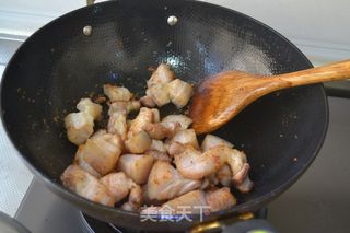 【酥软红烧肉】的做法步骤：3