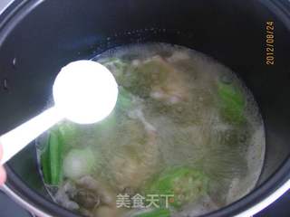秋葵鸡爪汤的做法步骤:12