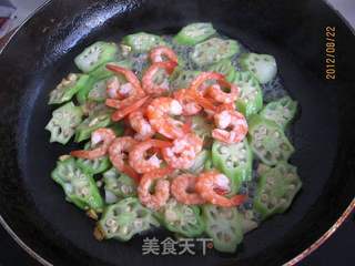 秋葵炒虾的做法步骤:6