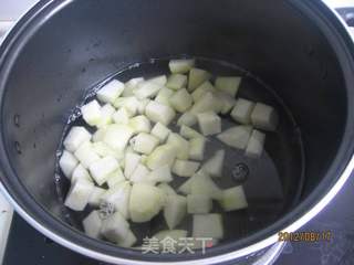 无花果炖梨——清肺润肺的做法步骤:4